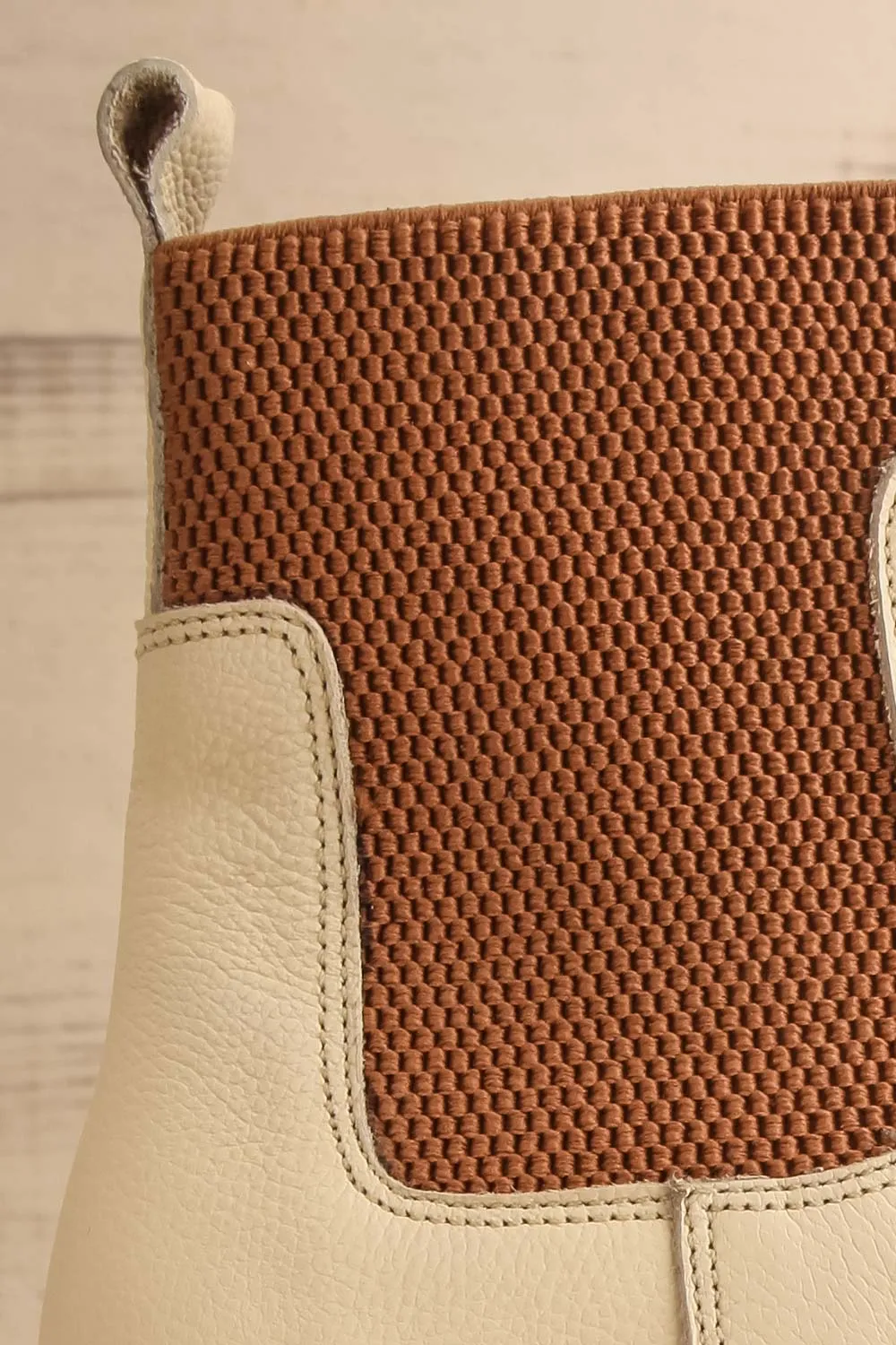 Agora Ivory | Cleated Chelsea Boots