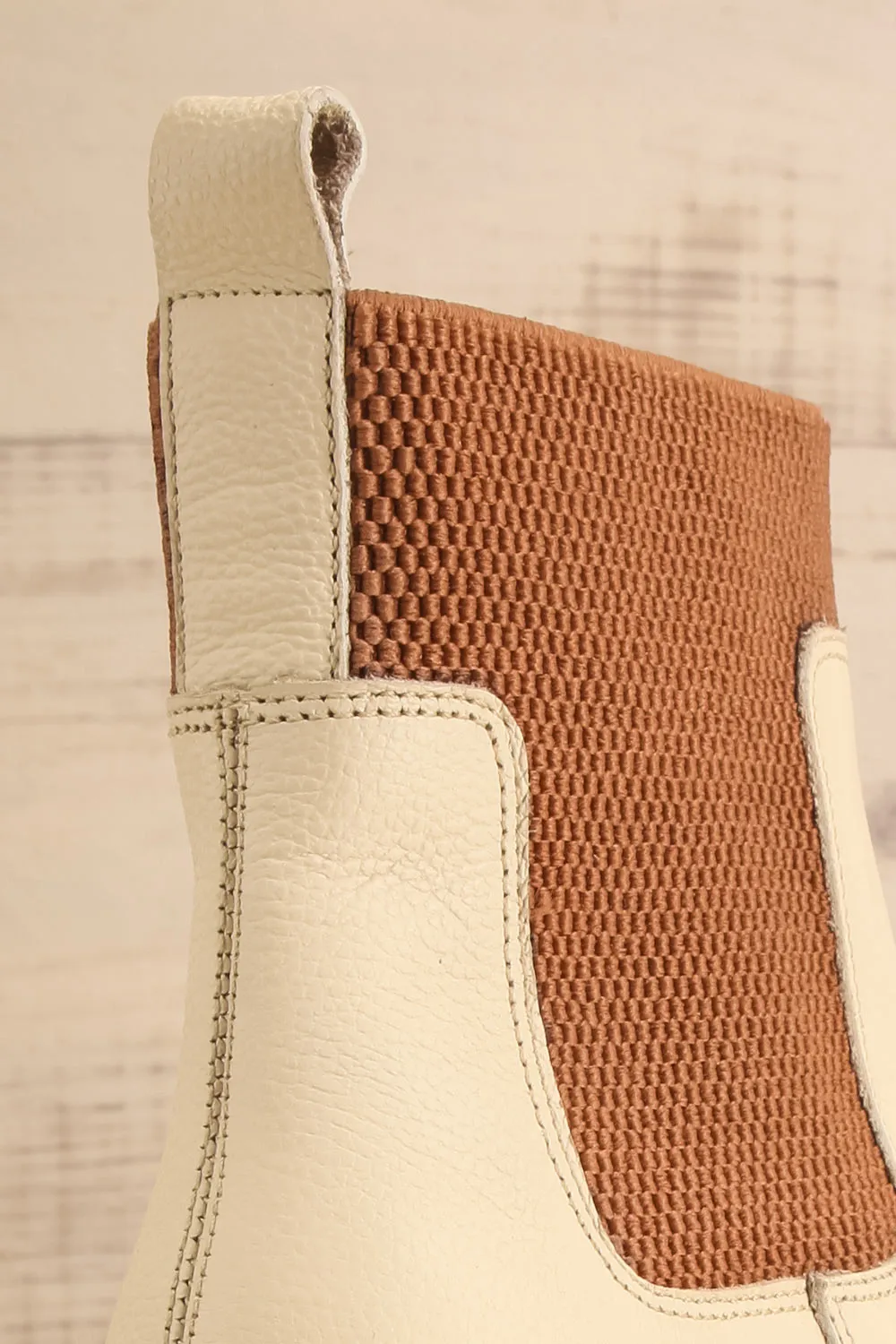 Agora Ivory | Cleated Chelsea Boots
