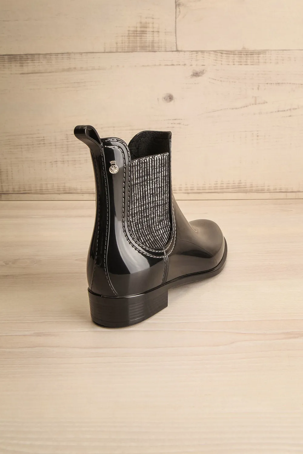 Ainea | Black Glossy Ankle Rain Boots