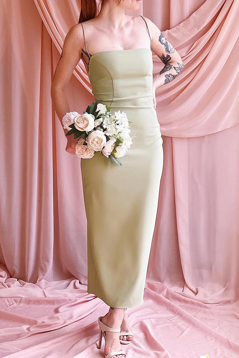 Arannia Sage | Fitted Midi Dress w/ Laced Back