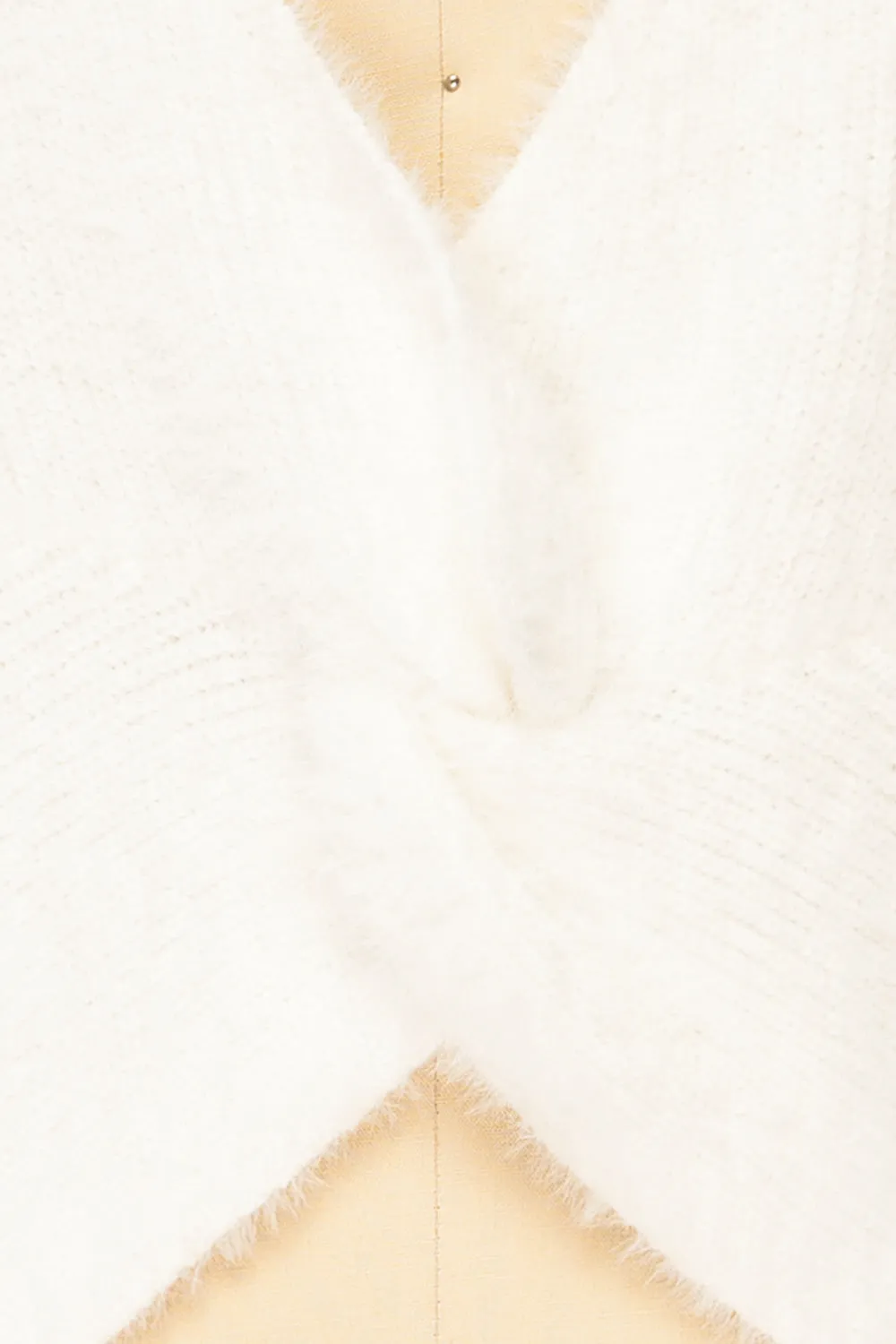 Arkhaule | Fuzzy White Sweater w/ Twisted Back