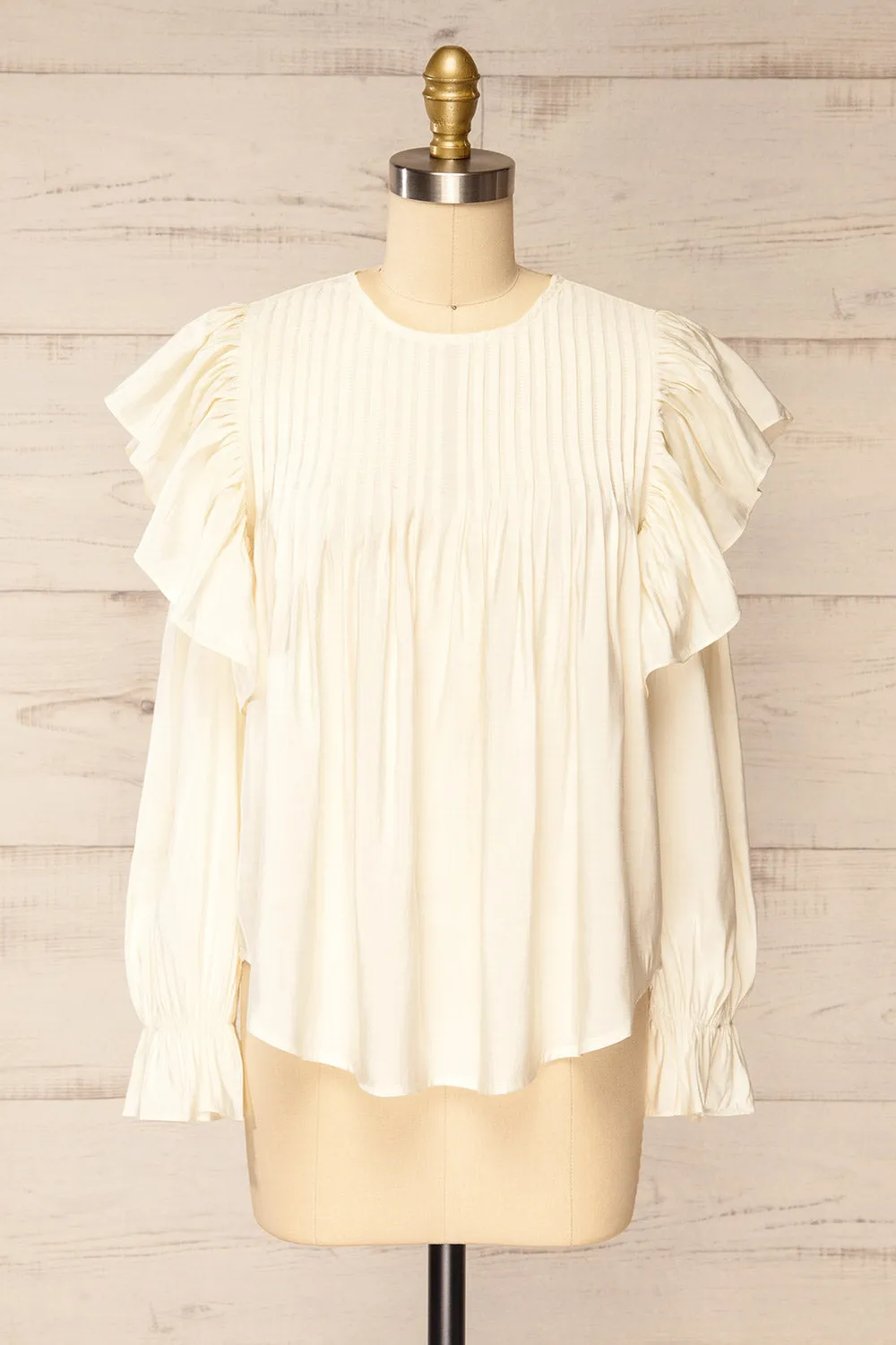 Arlequine | Ivory Blouse w/ Ruffles