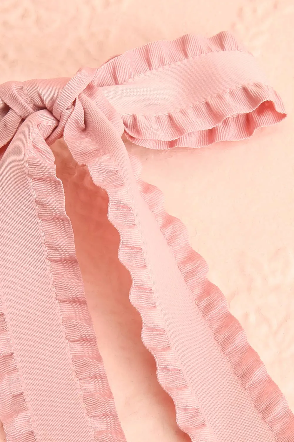 Asriel Pink | Wavy Bow Hair Clip