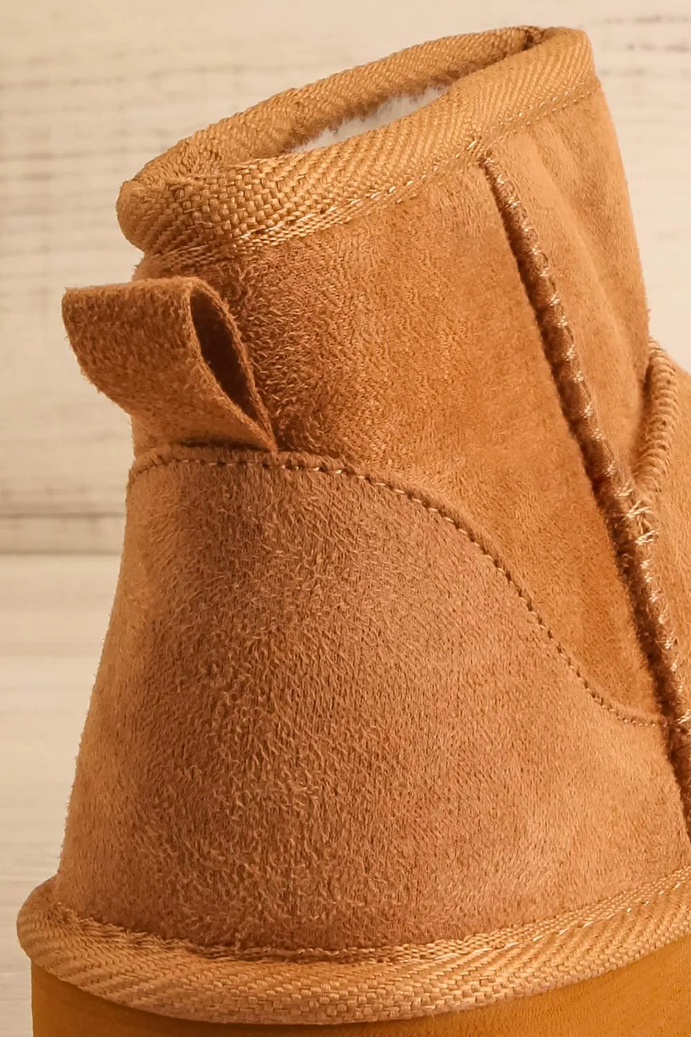 Aupaluk | Beige Platform Ankle Boots