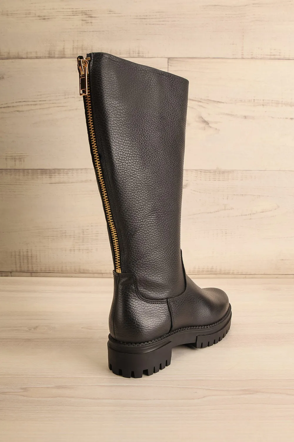 Balance | Mid-High Leather Boots