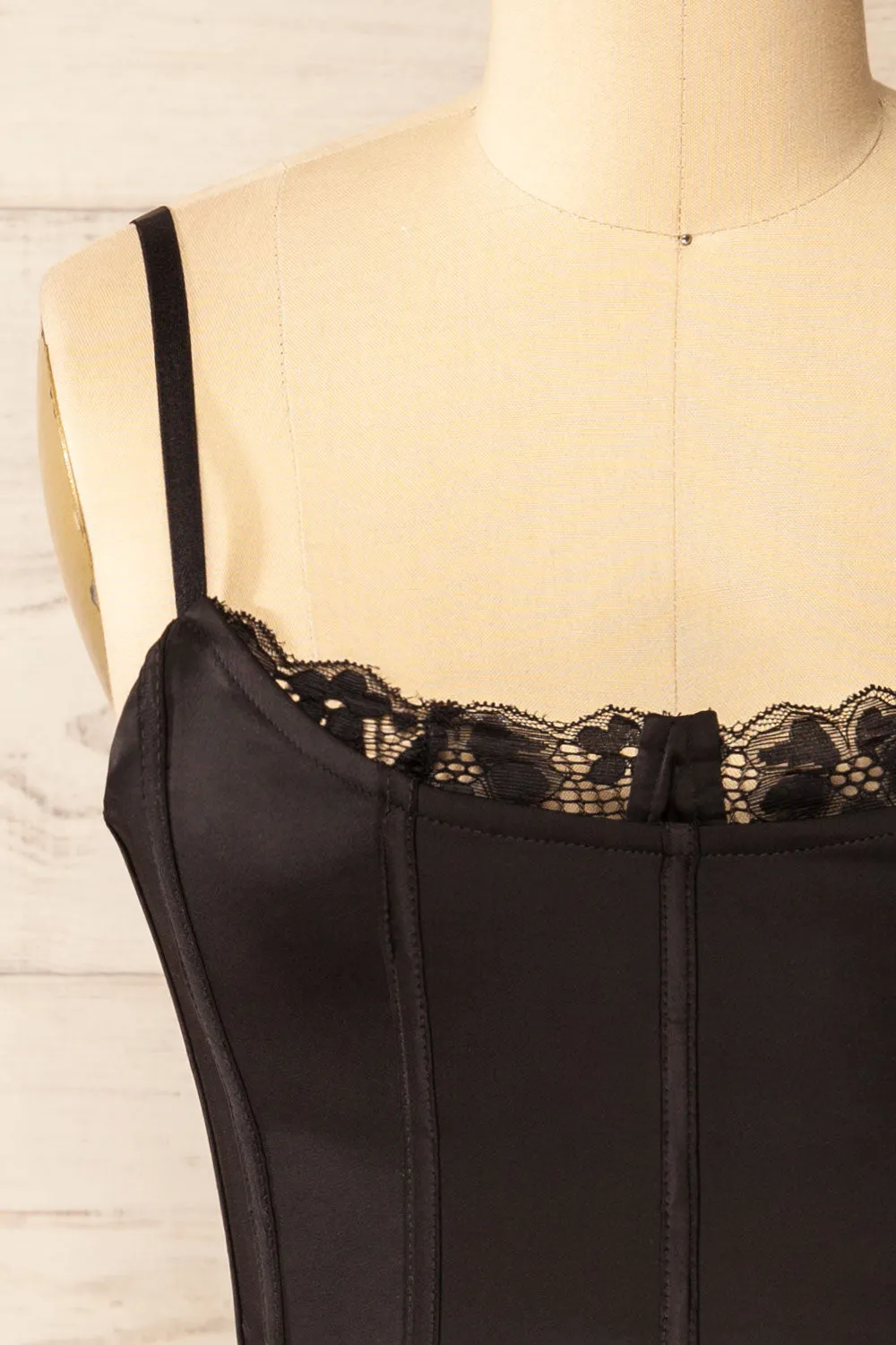 Bergen Black | Cropped Corset w/ Lace Trim