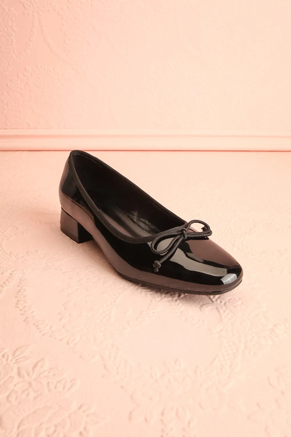 Beverlie Black | Heeled Ballerina Shoes w/ Bow