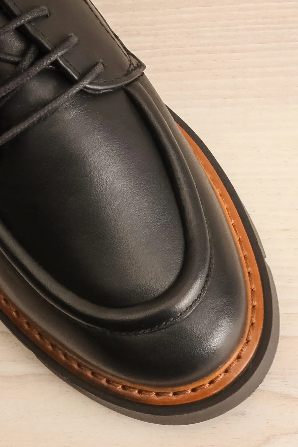 Bikko | Black Loafers