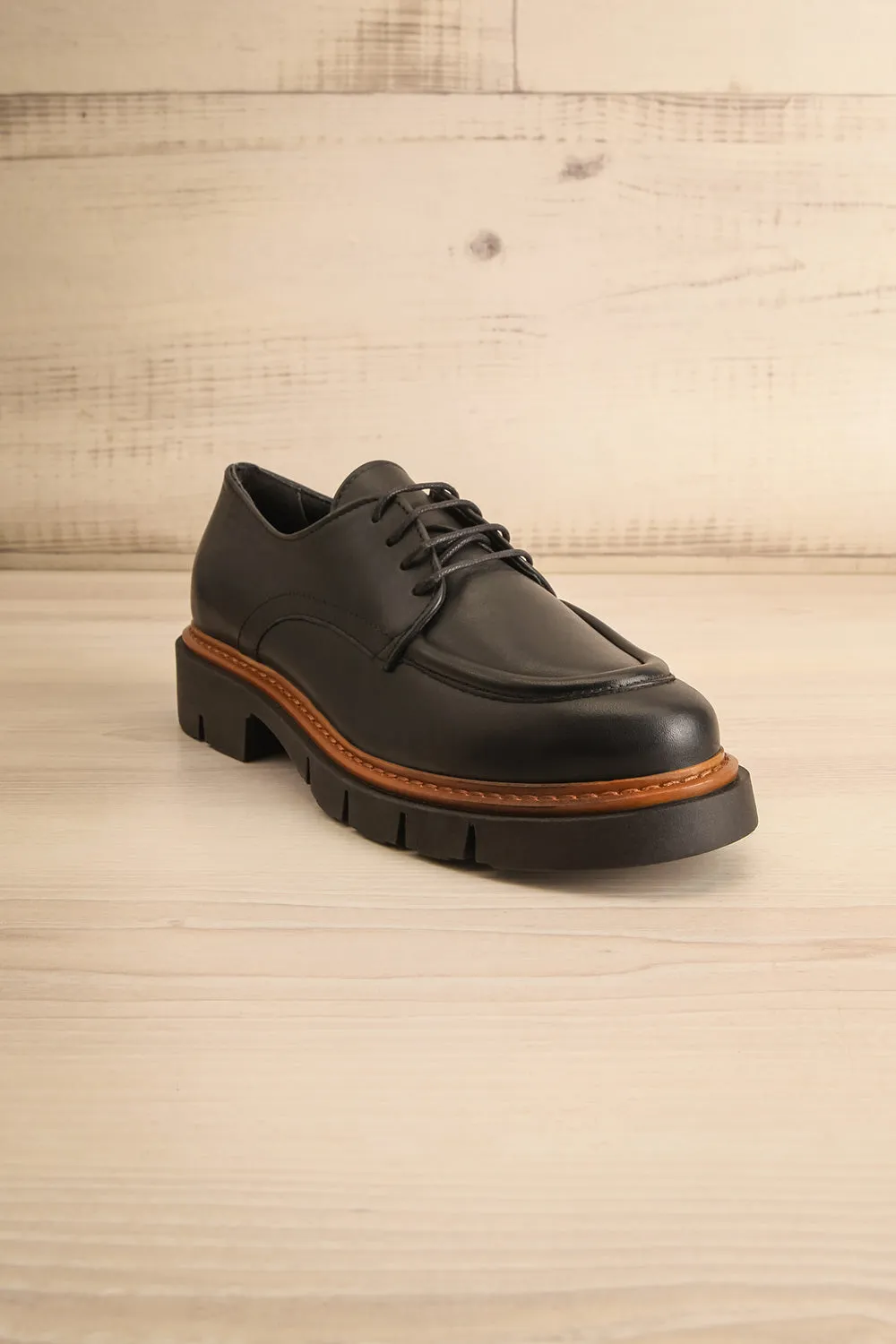 Bikko | Black Loafers