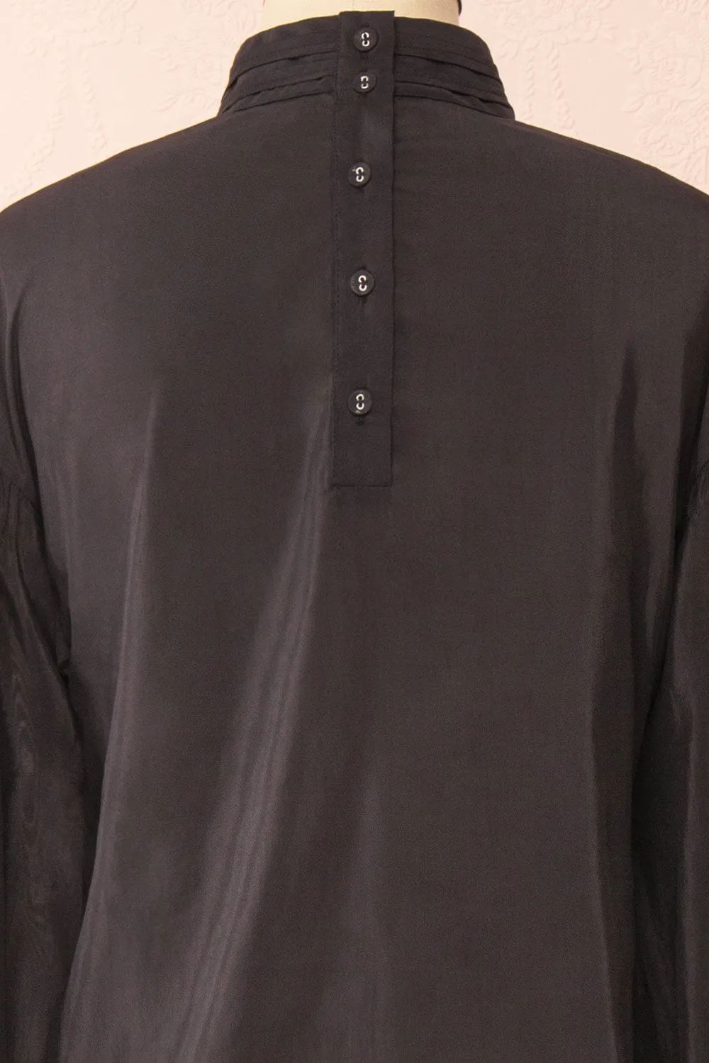 Bodil Black | Pleated Collar Blouse