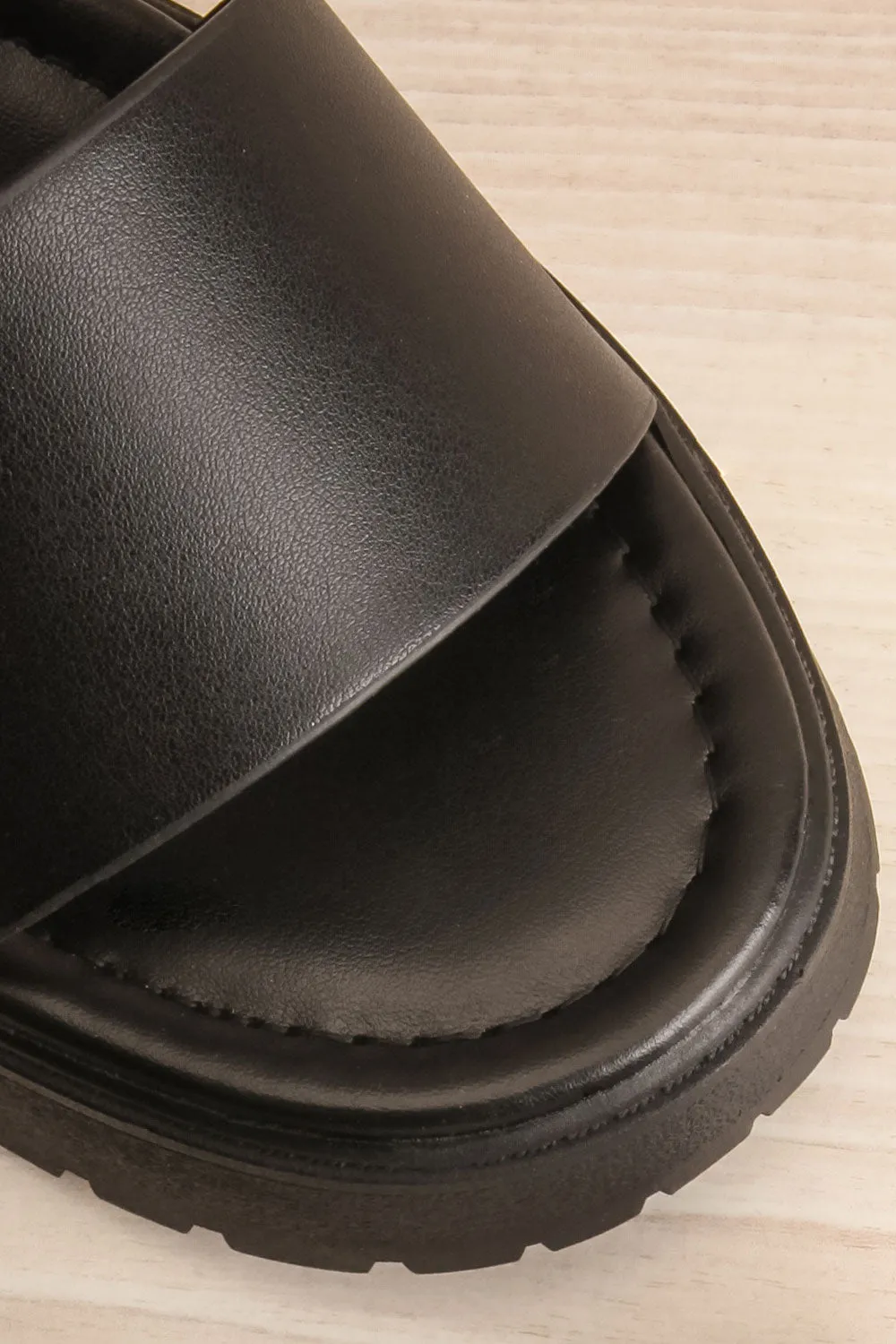 Boomer | Black Platform Heeled Sandals