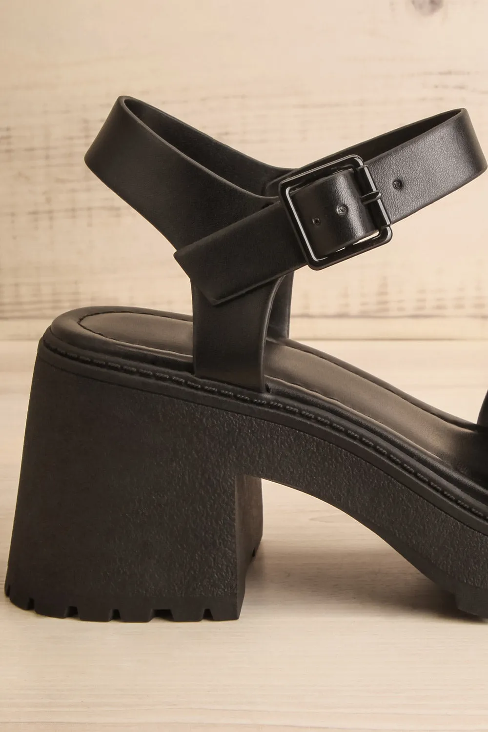 Boomer | Black Platform Heeled Sandals