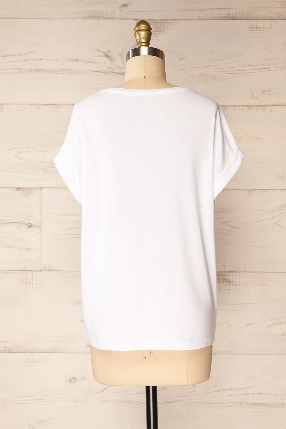 Bossugan White | Round Neck T-Shirt