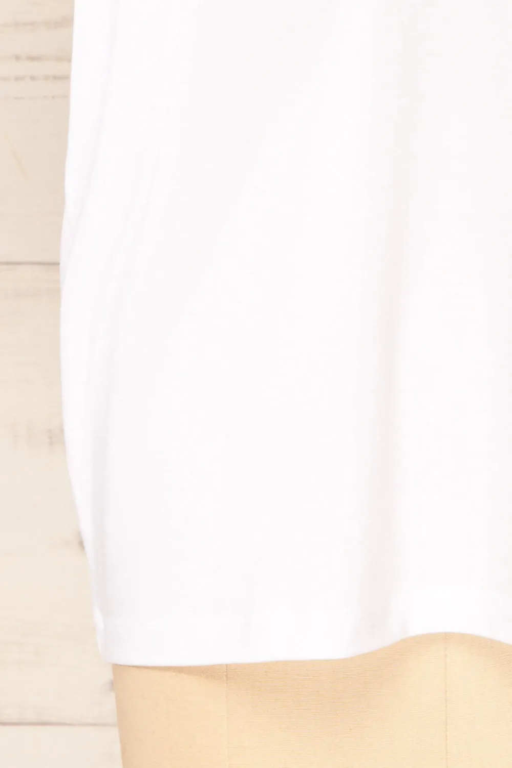 Bossugan White | Round Neck T-Shirt