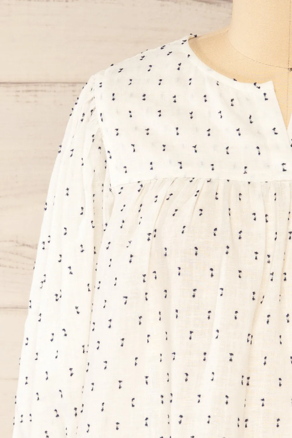 Brampton | White 3/4 Sleeve Blouse w/ Embroidery