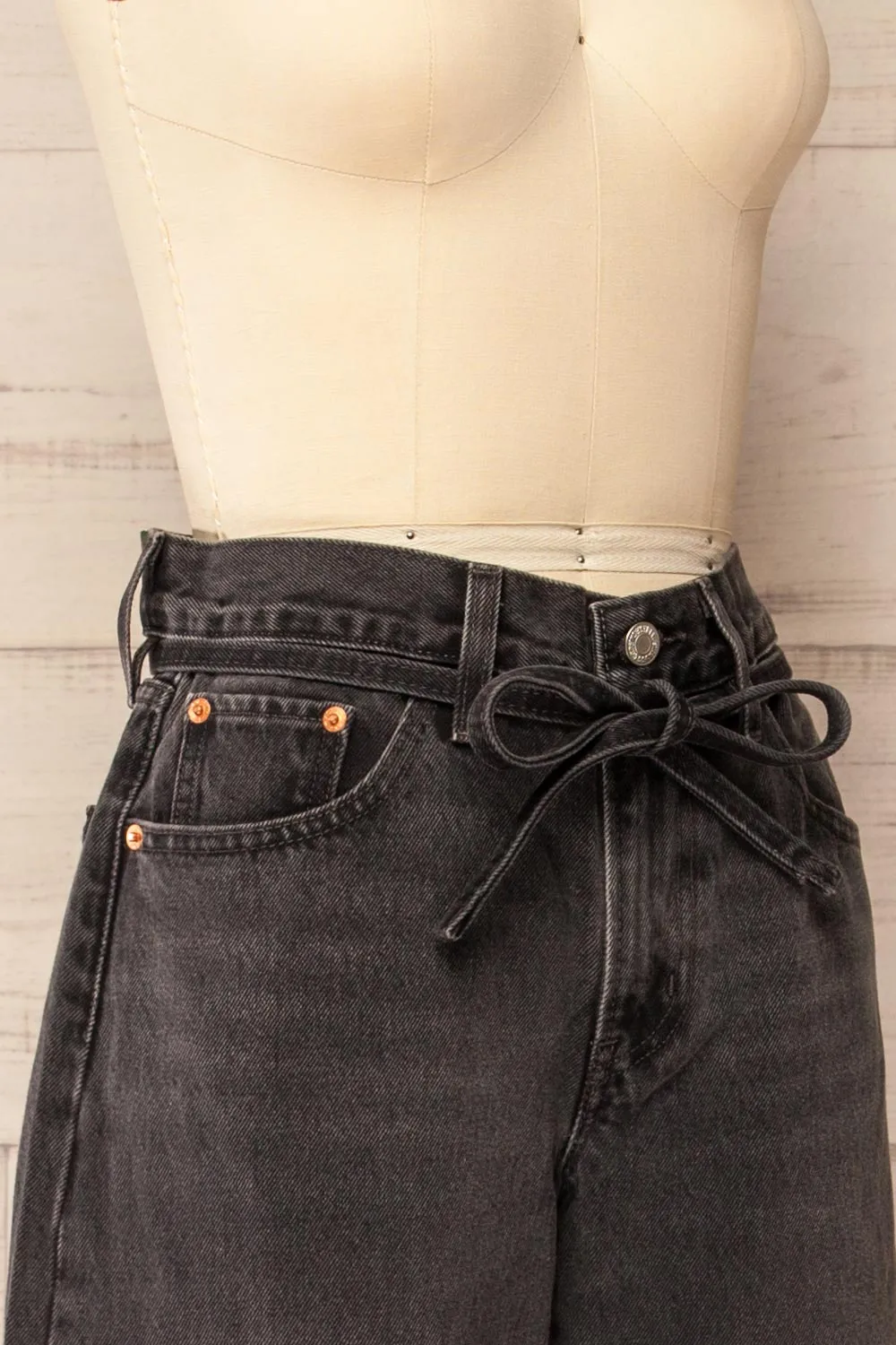 Brasov | Black High Rise Wide-Leg Jeans