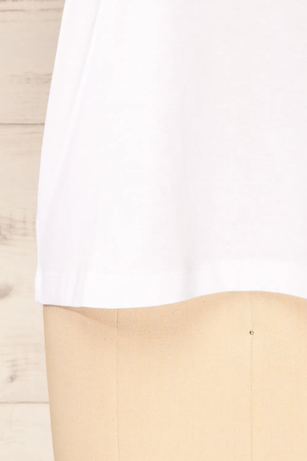 Brossard White | Round Neck T-Shirt
