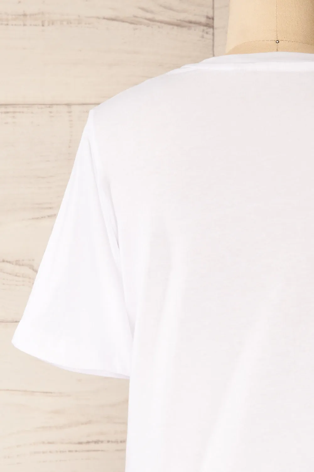 Brossard White | Round Neck T-Shirt