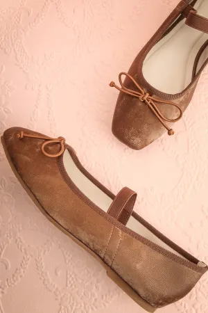 Cascadura Brown | Velvet Ballet Flats