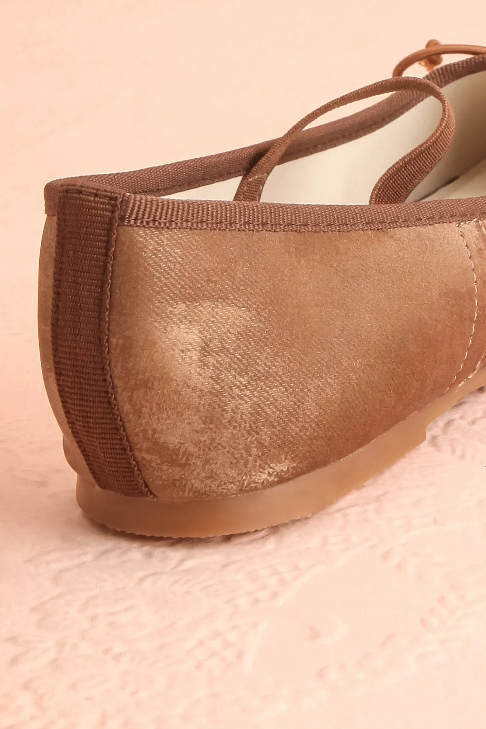 Cascadura Brown | Velvet Ballet Flats