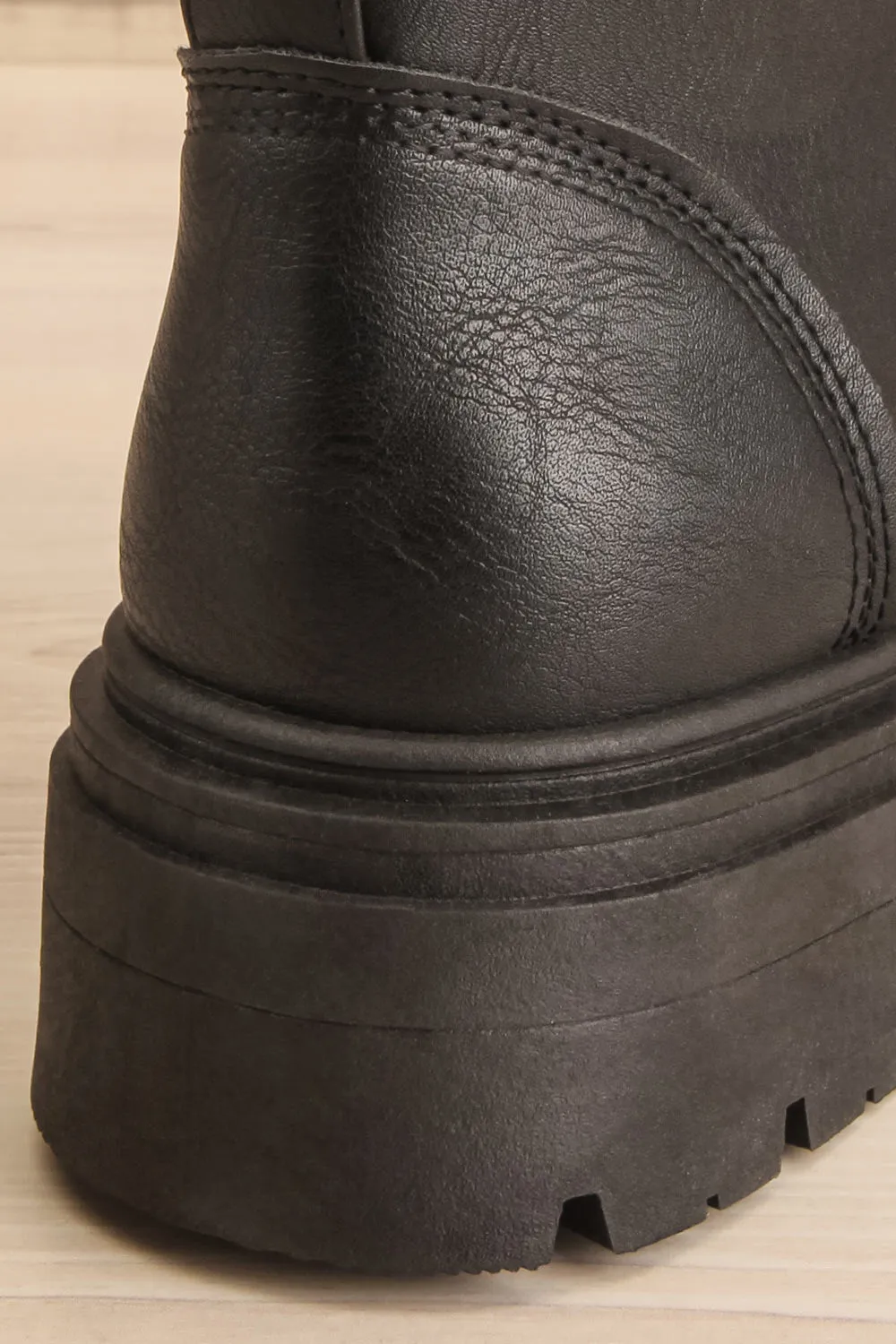 Celeriter Black | Faux-Leather Platform Boots