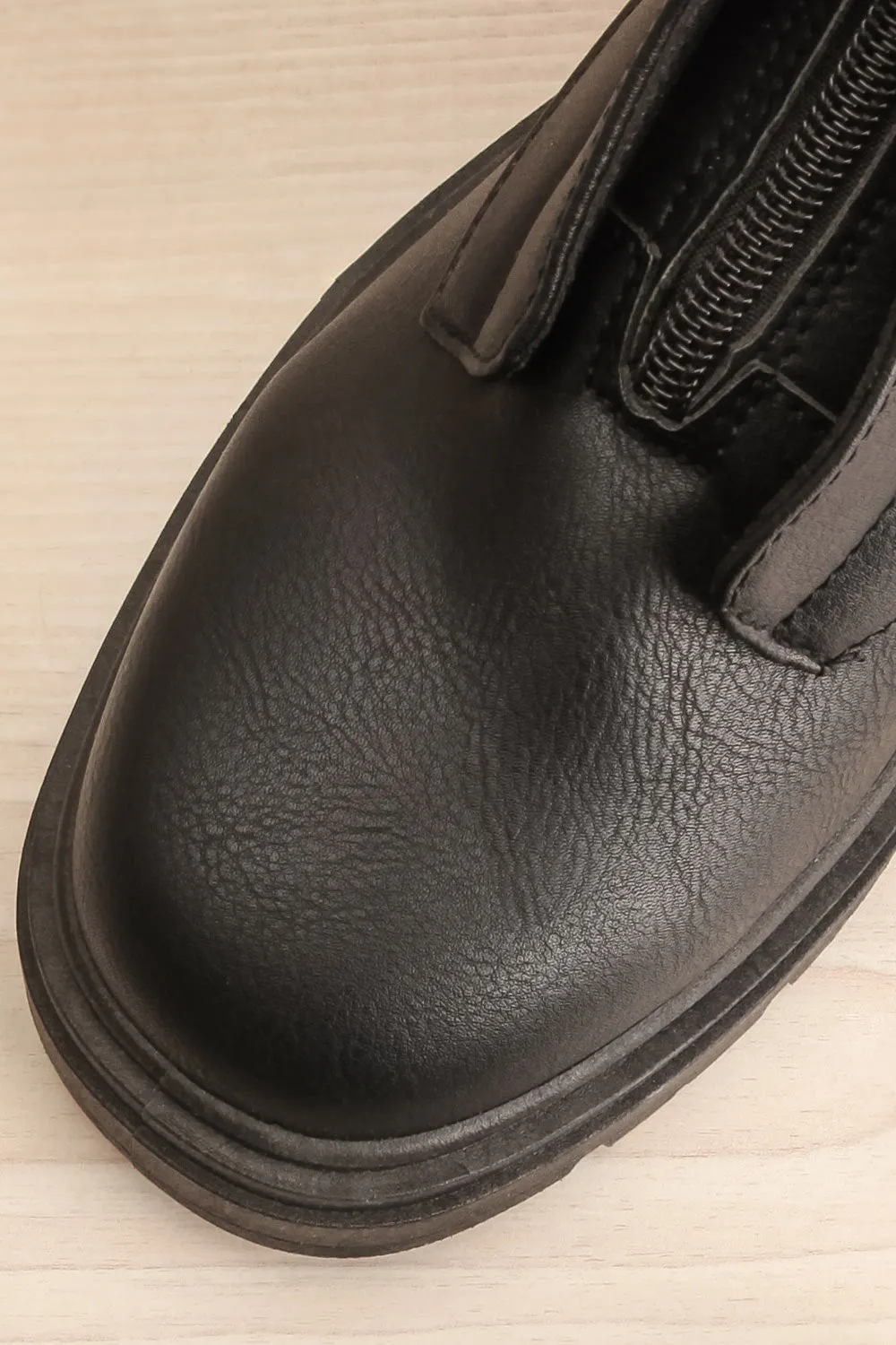 Celeriter Black | Faux-Leather Platform Boots
