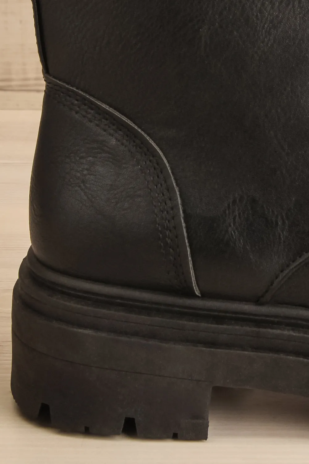 Celeriter Black | Faux-Leather Platform Boots