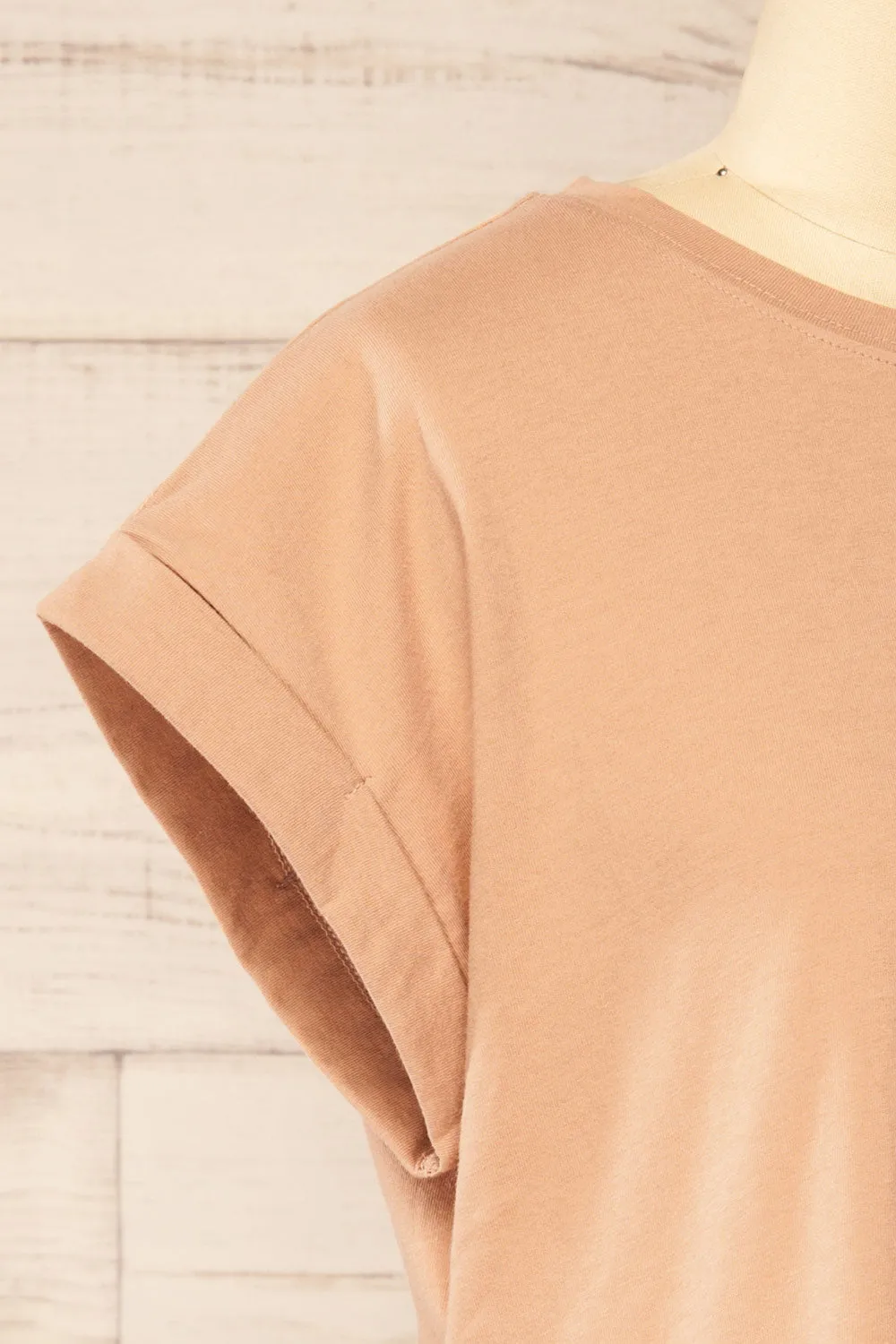 Cheddington Beige | Cropped T-Shirt