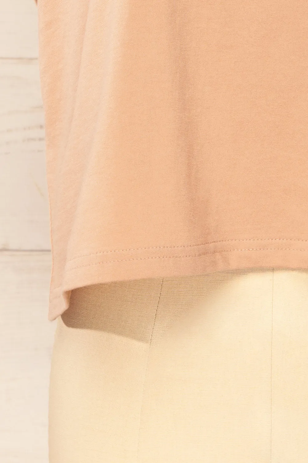 Cheddington Beige | Cropped T-Shirt