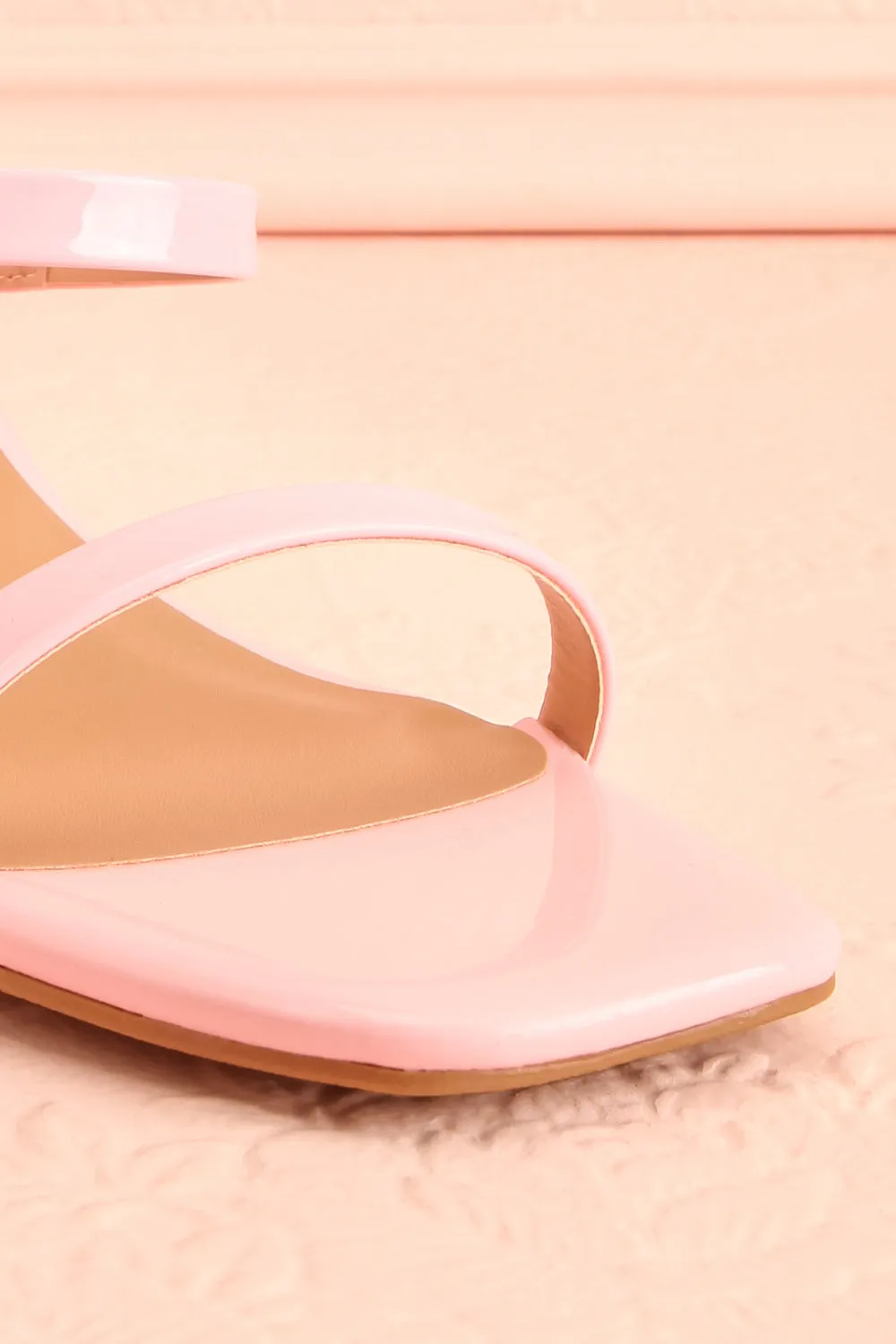 Corecta | Glossy Pink Heeled Sandals