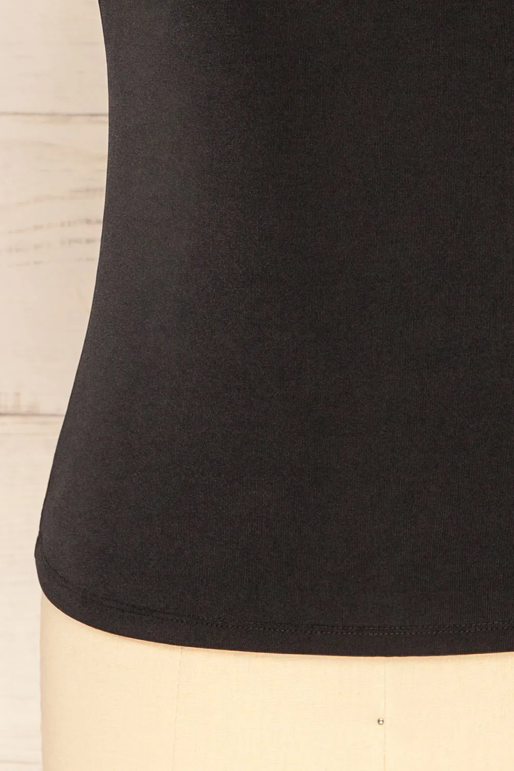 Cubral | Sleeveless Black Top