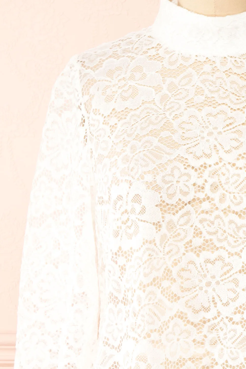Dahana Ivory | Floral Lace Blouse