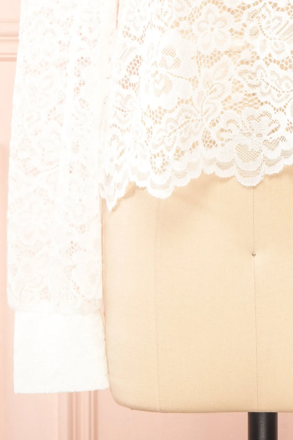 Dahana Ivory | Floral Lace Blouse
