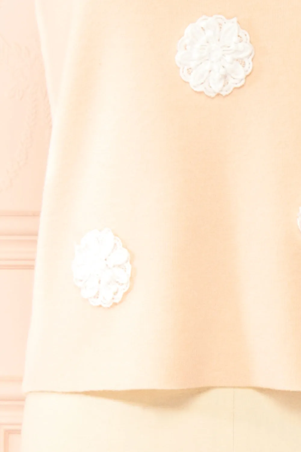 Dammar | Pink Sleeveless Top w/ Floral Detailing