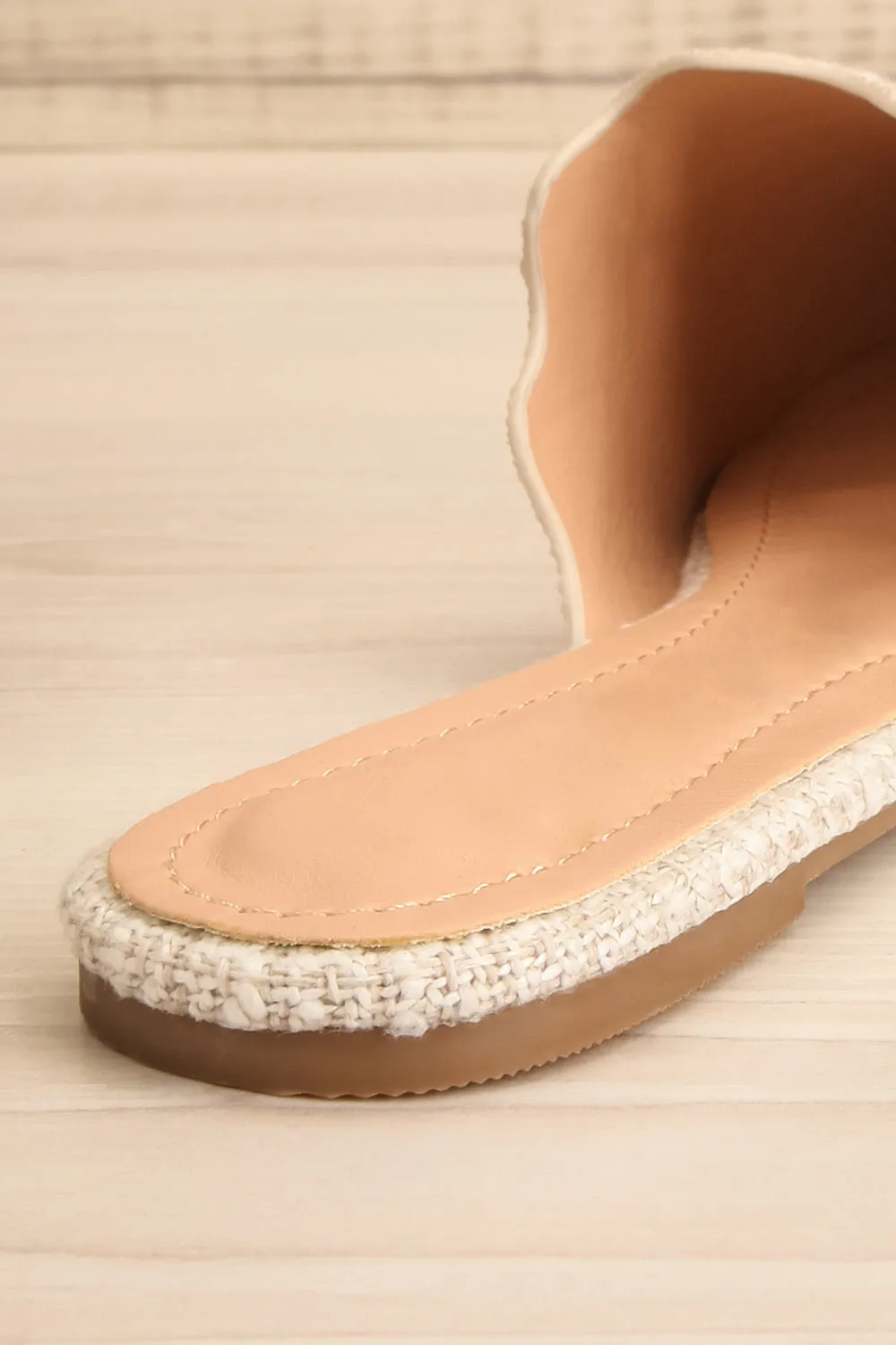 Dandiline Ivory | Tweed Pointed-Toe Mules