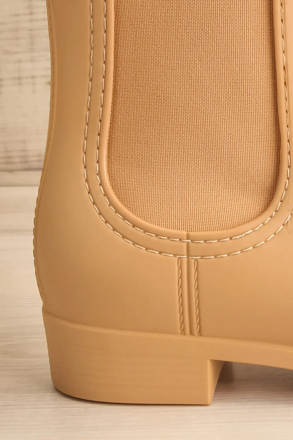 Dartford Beige | Matte Chelsea Rain Boots