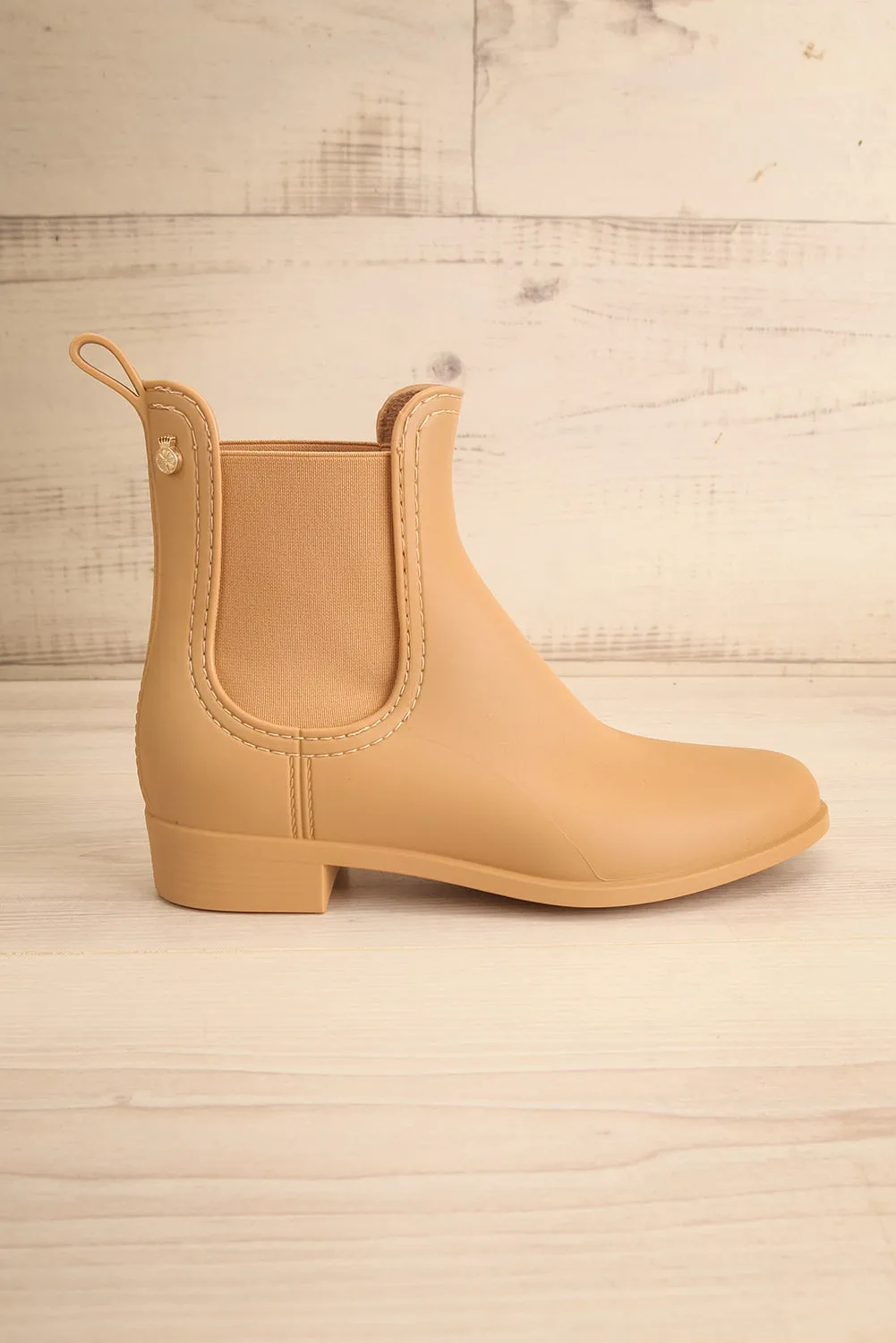 Dartford Beige | Matte Chelsea Rain Boots