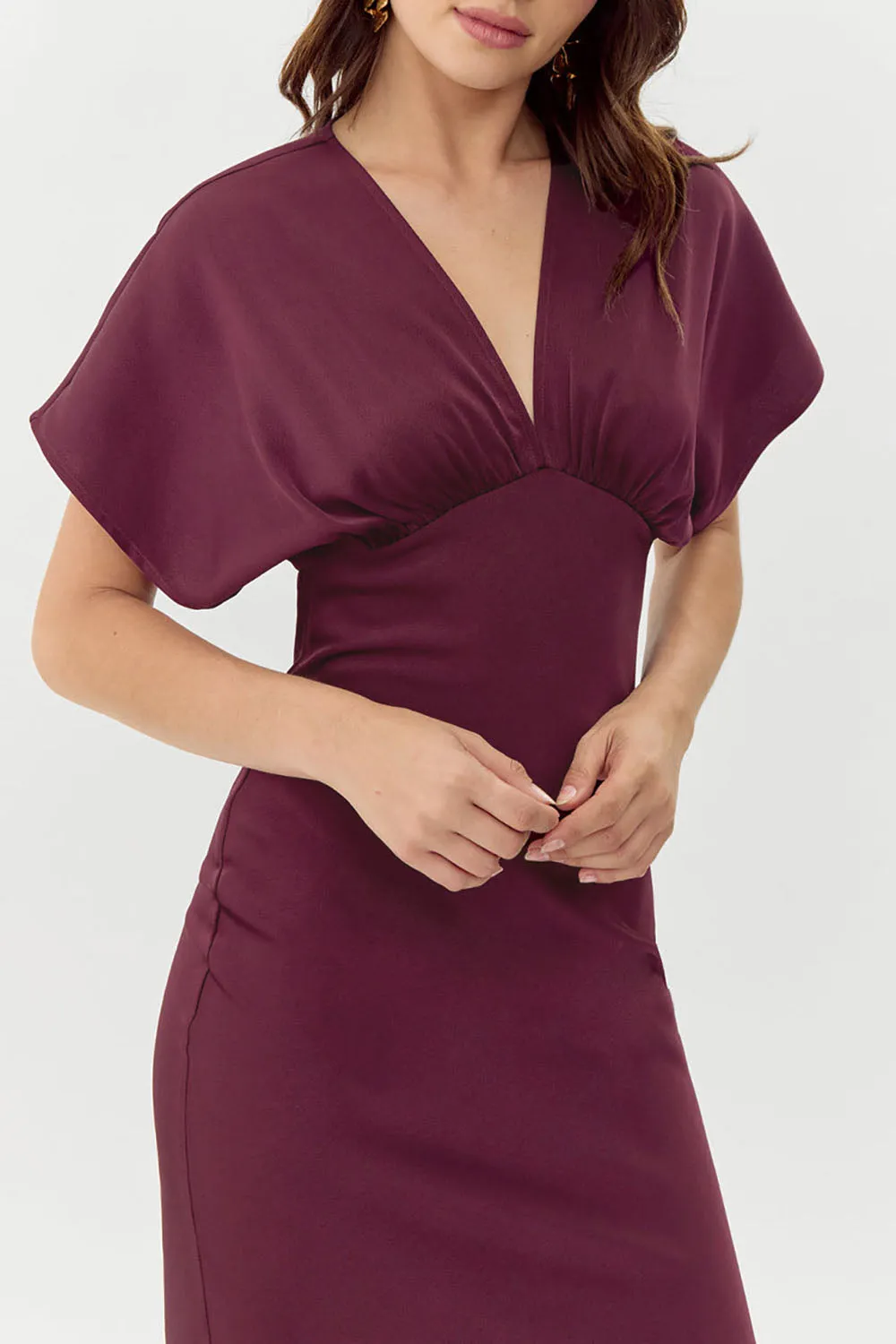 Dracaris | Long Burgundy Satin Dress