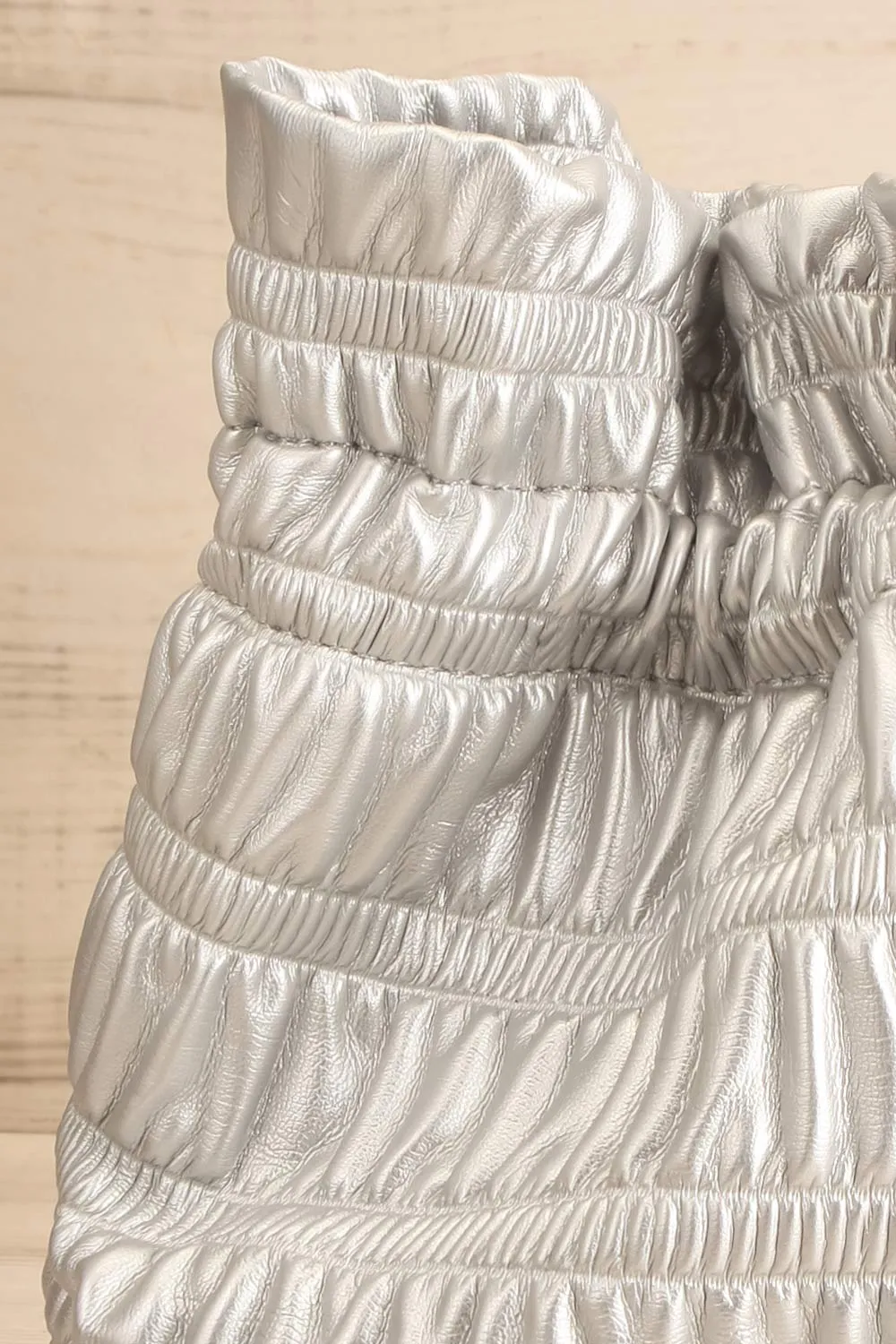 Duroque Silver | Drawstring Shoulder Bag