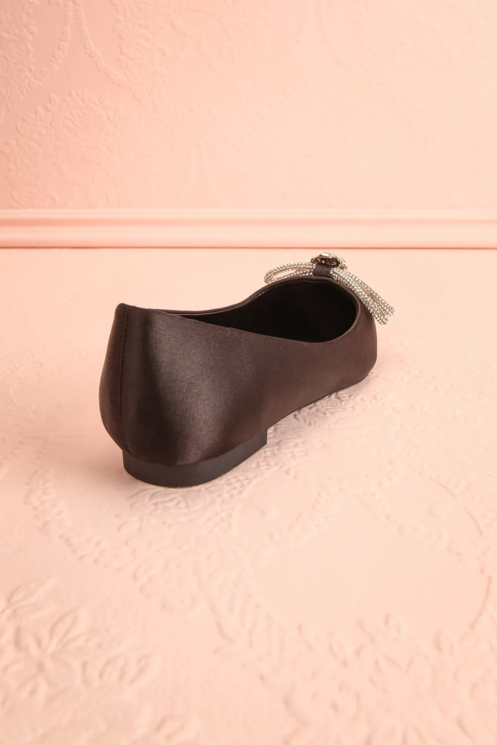 Effet Black | Satin Ballet Flats w/ Sequin Bow