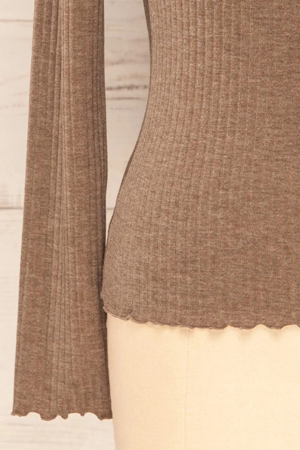 Faaset Taupe | Ribbed Top w/ Stand Collar