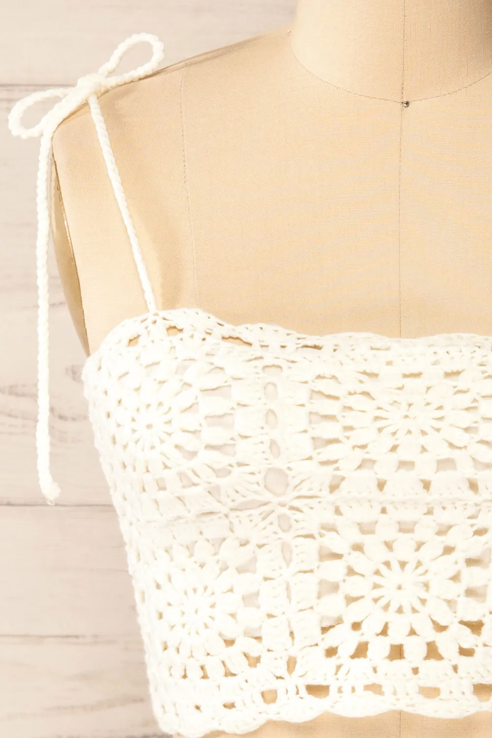 Faroe Ivory | Crochet Crop Top w/ Bow Straps