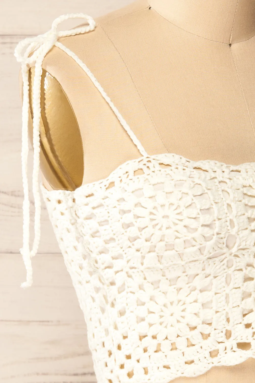 Faroe Ivory | Crochet Crop Top w/ Bow Straps