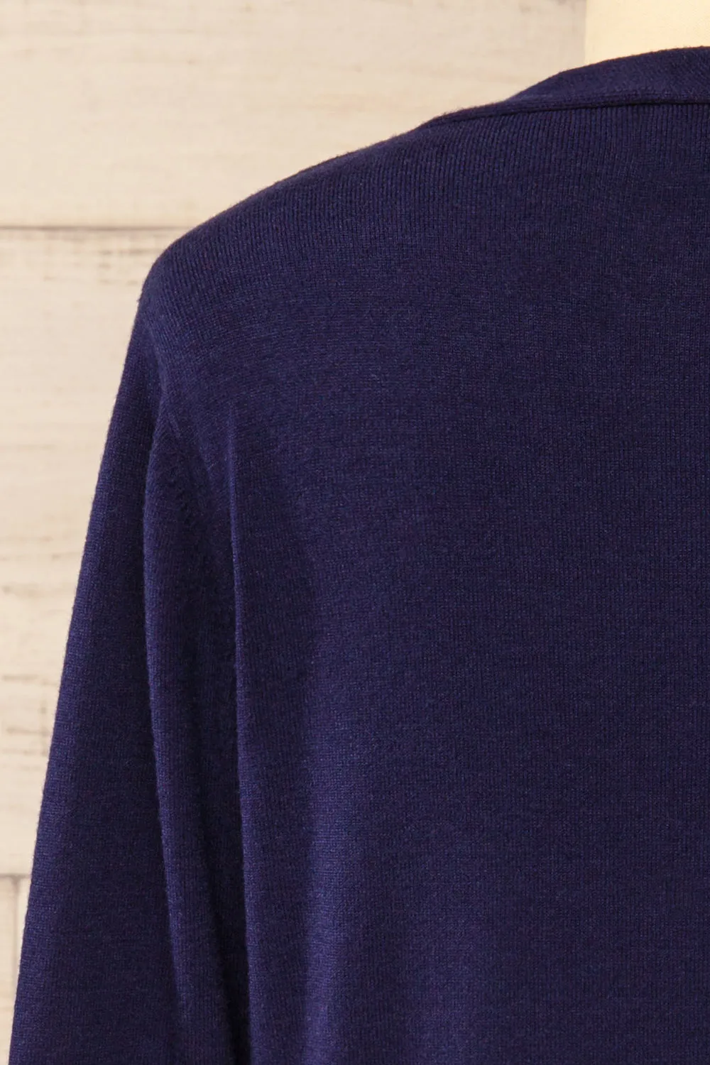 Fortingal | Navy Blue Cardigan w/ Scalloped Hem