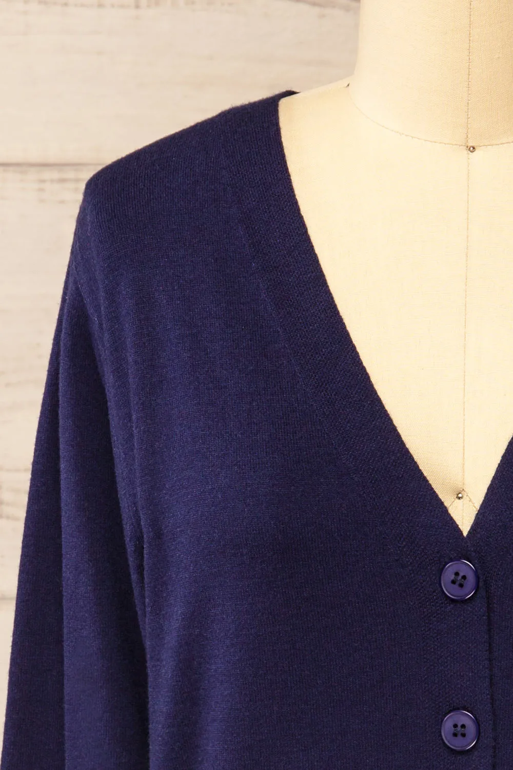 Fortingal | Navy Blue Cardigan w/ Scalloped Hem