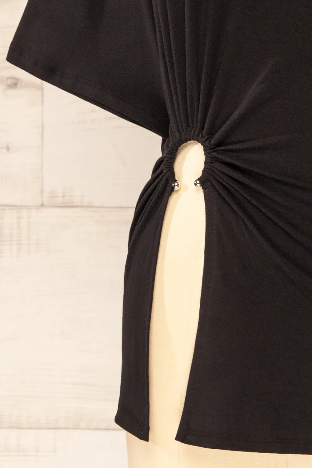 Fushun Black | Pierced T-Shirt w/ Slit