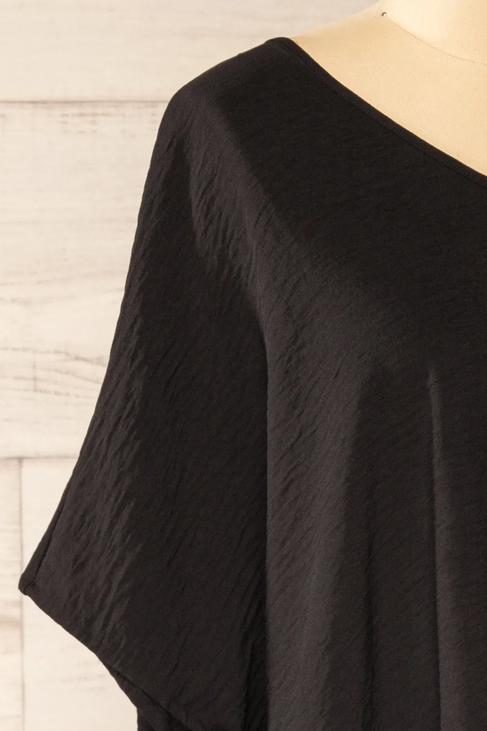 Haifa Black | Oversized Short Batwing Sleeve Top