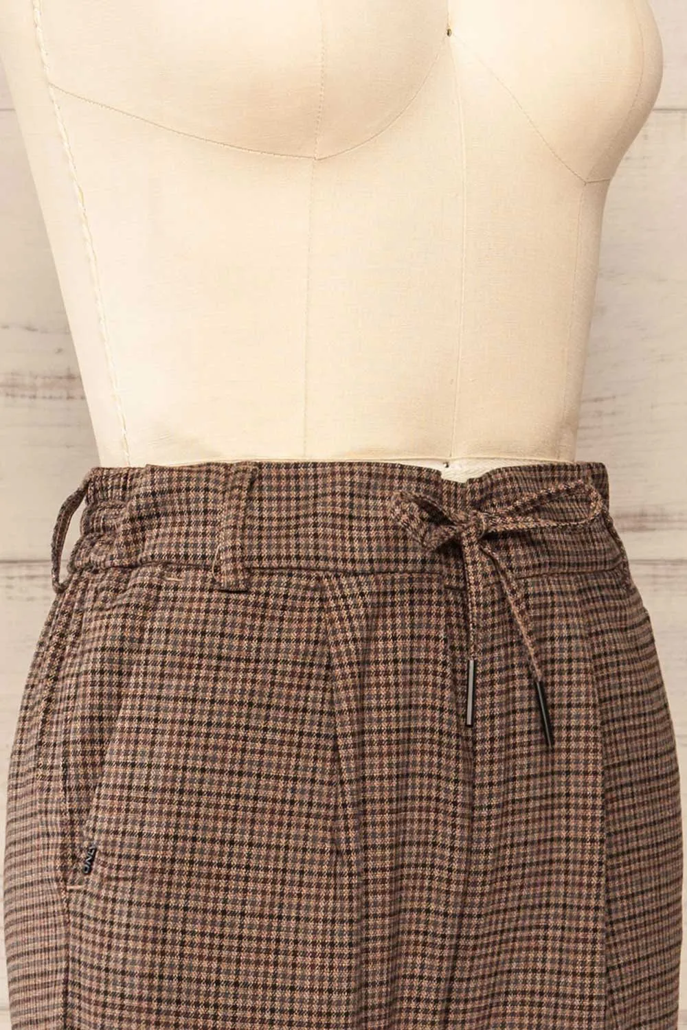 Hamilton Brown | High-Waisted Plaid Pants w/ Drawstring