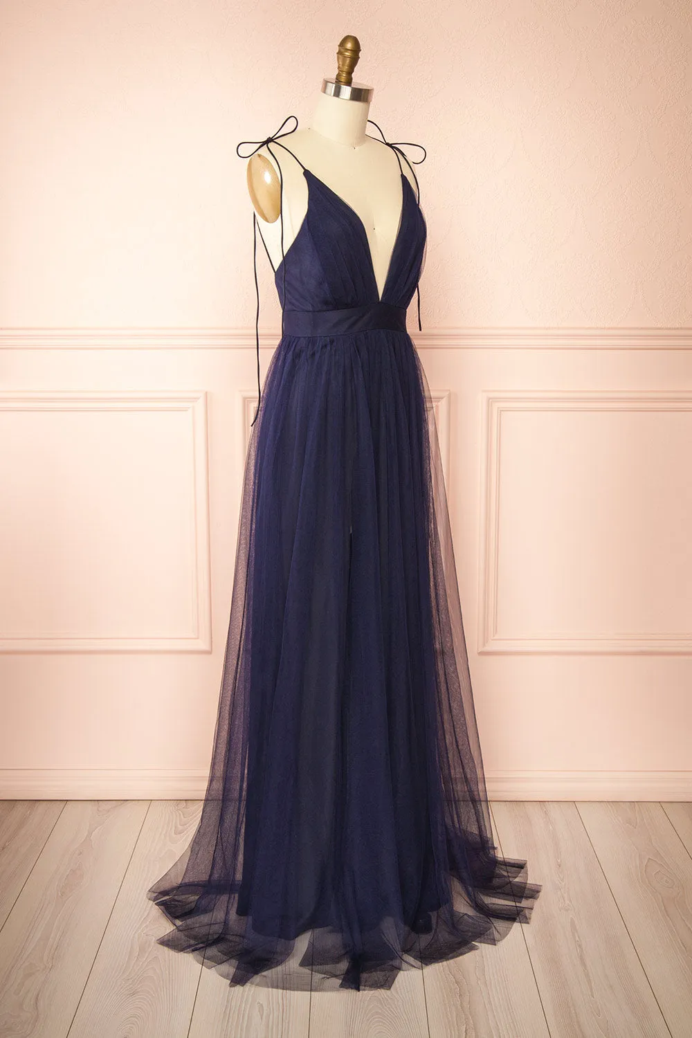 Hyedi Navy | Tulle Gown with Plunging Neckline