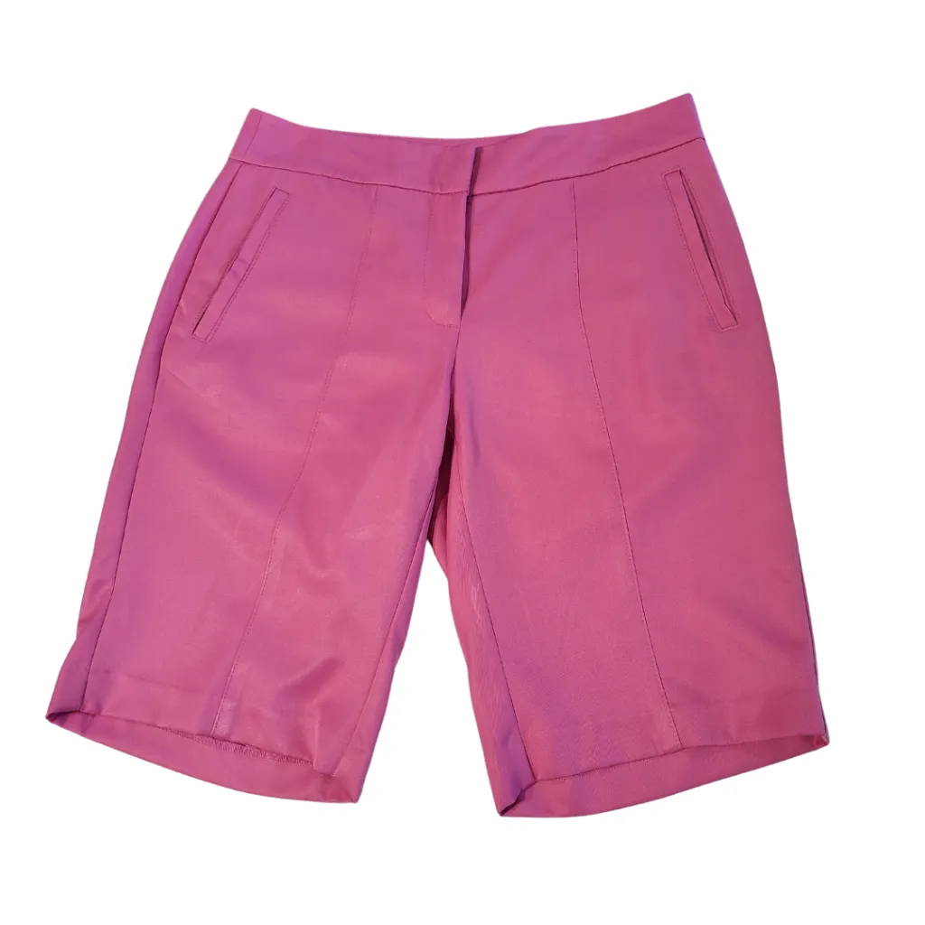 Izod Golf Solid Short Size 6 MSP$55